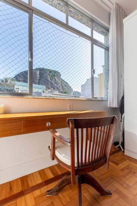 Curtacopacabana: 1qto, Estiloso, 400mb, 5min Apartment